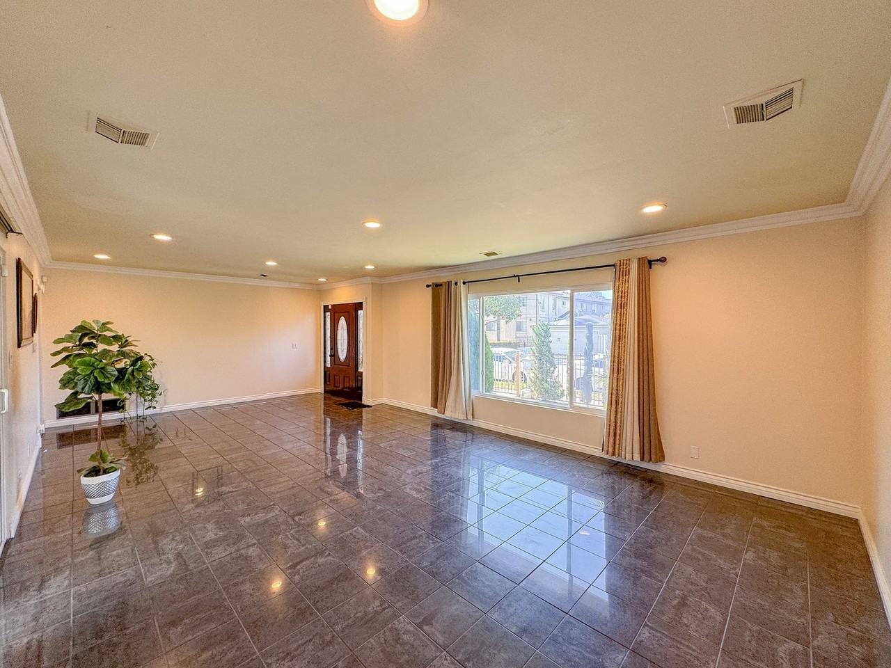 4099 W 130th St - Photo 2 of 12