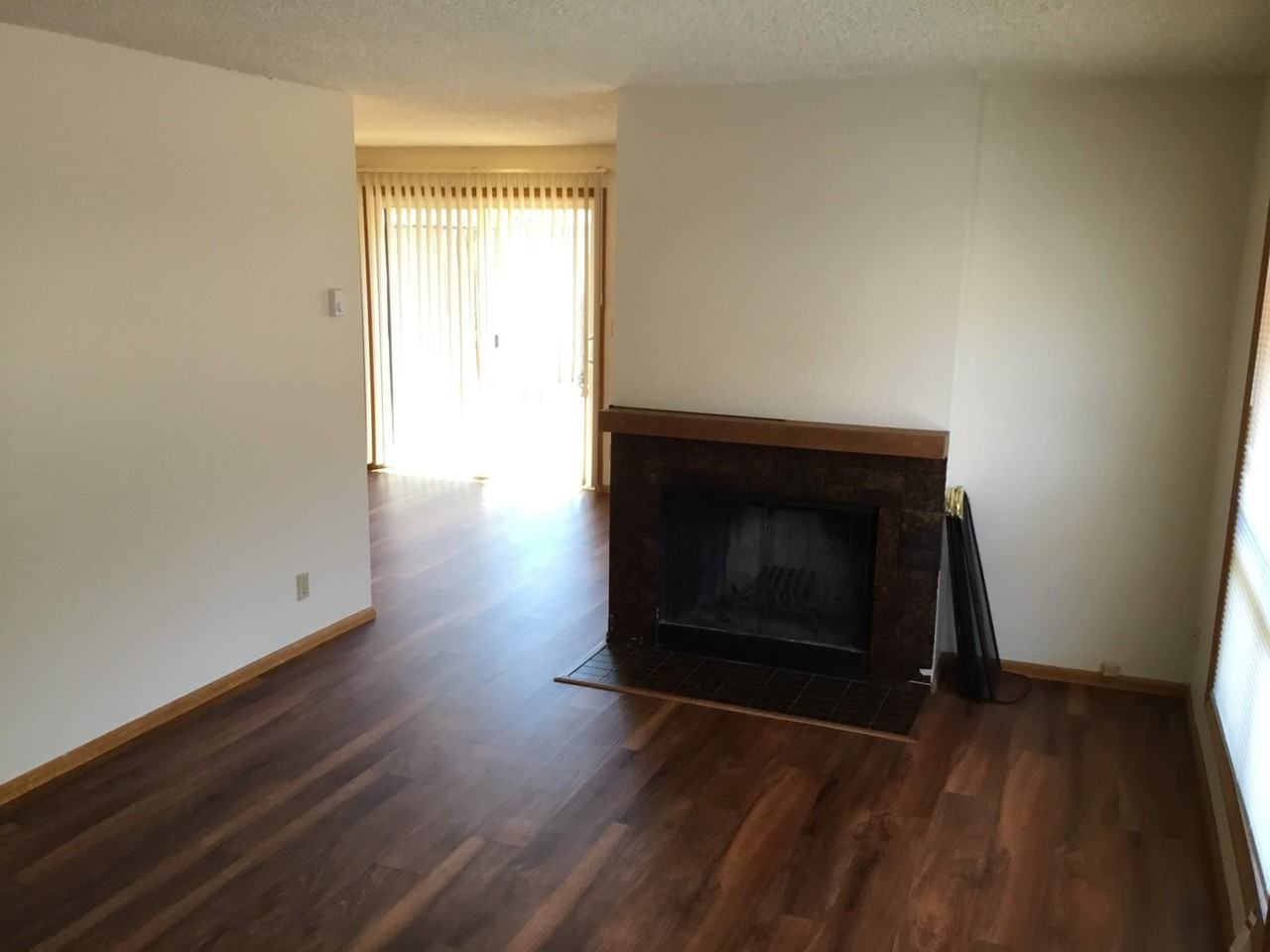 1740 Balboa St - Photo 6 of 17