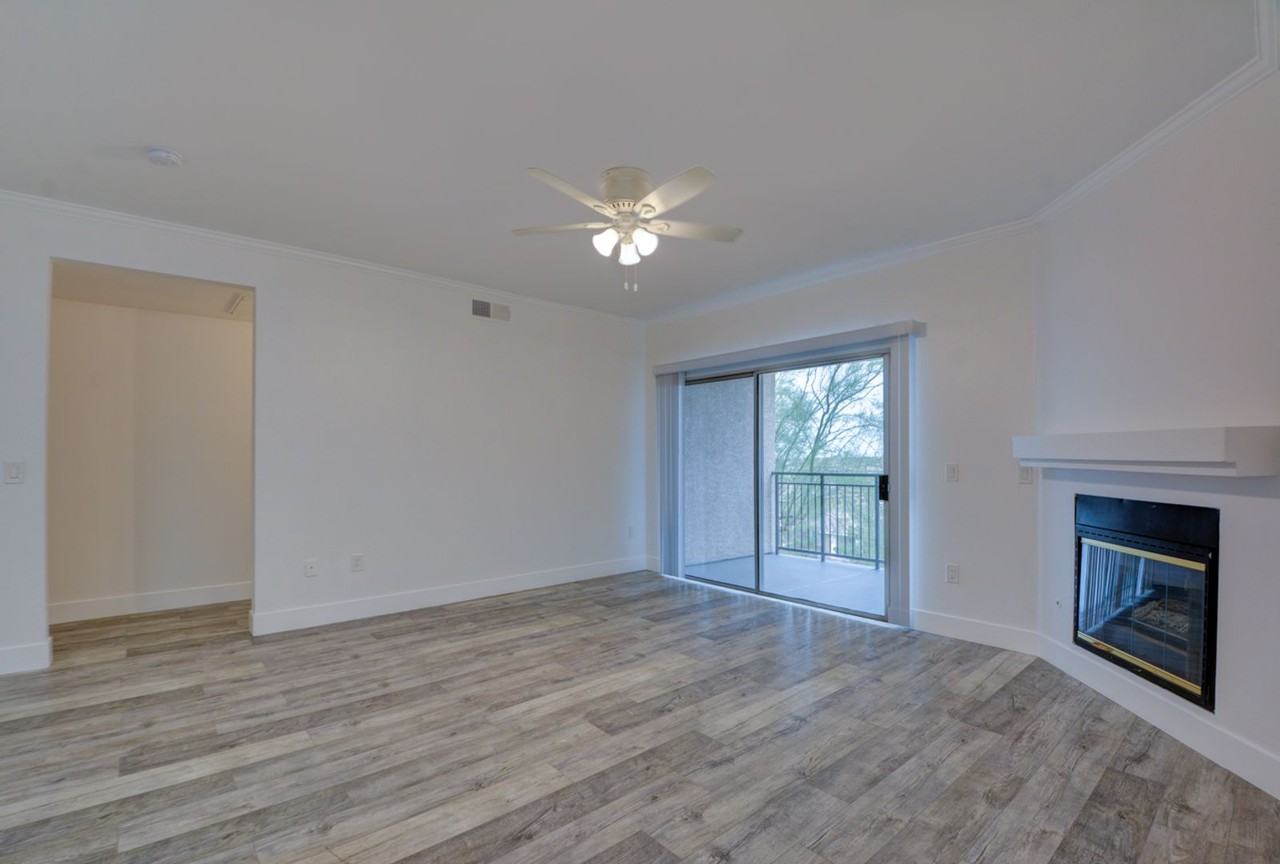 2900 Sunridge Heights Pkwy #321 - Photo 3 of 33