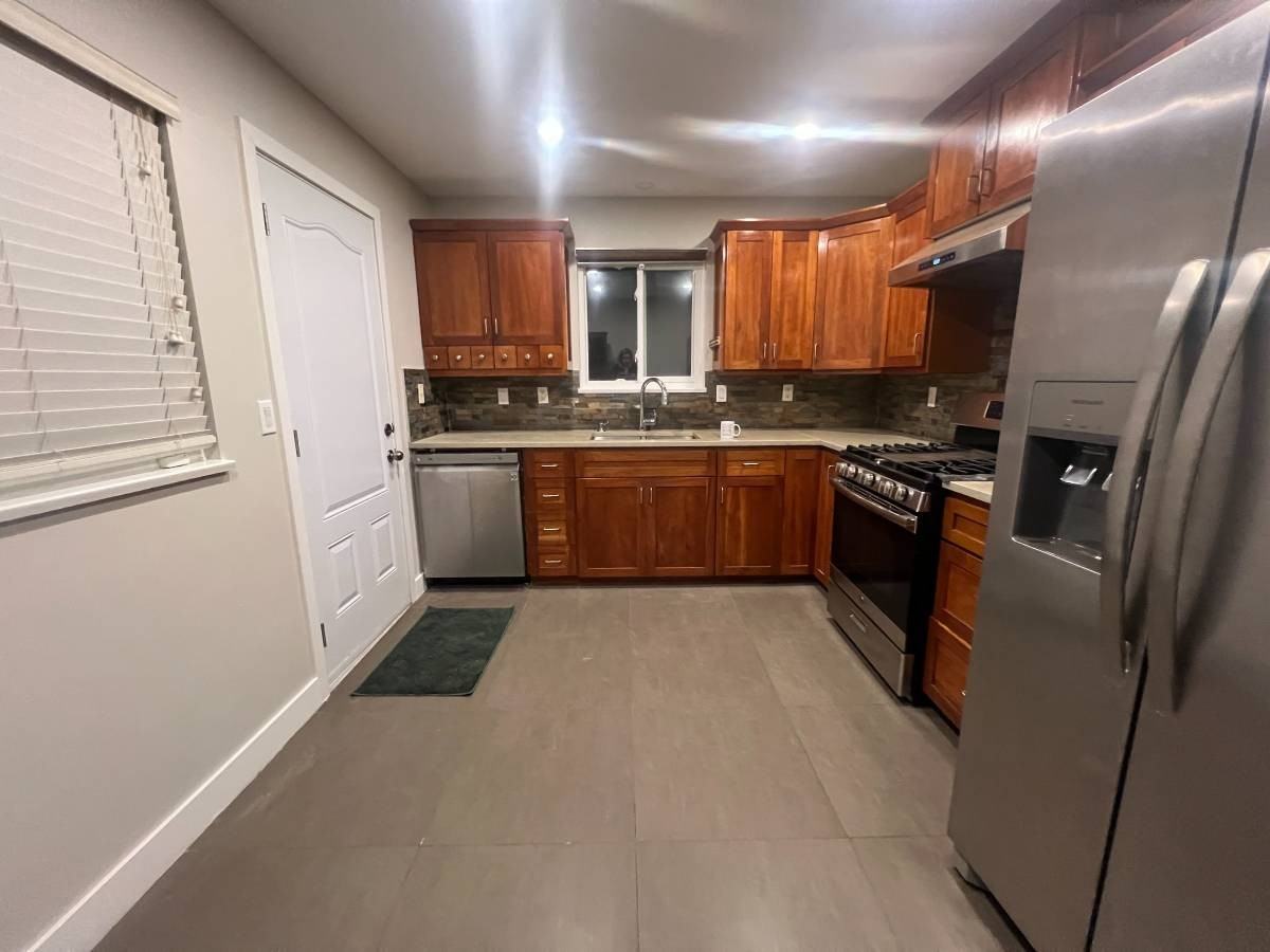 12283 Harrison Street - Photo 7 of 12
