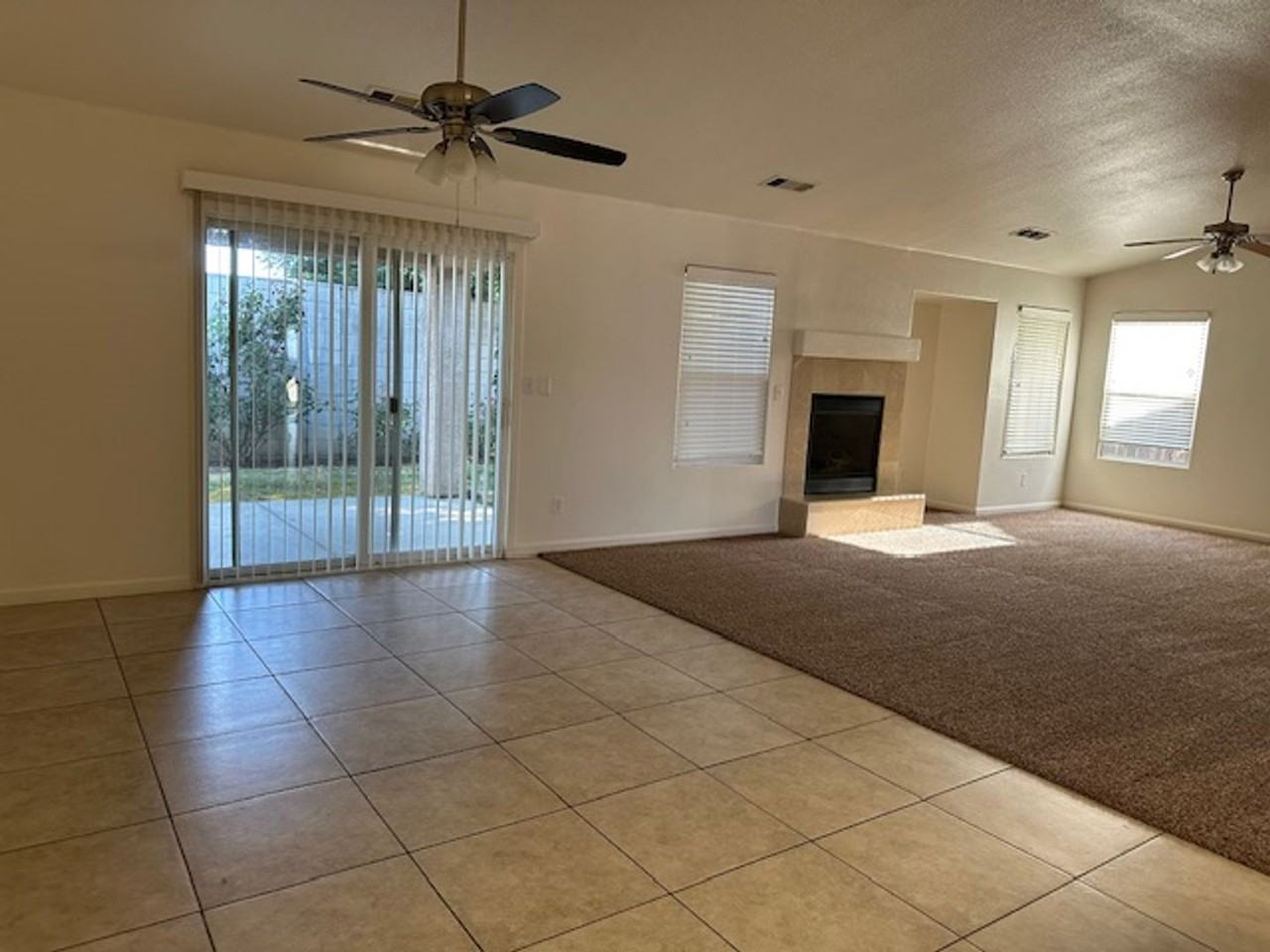 1946 E Sandalwood Ave - Photo 3 of 15