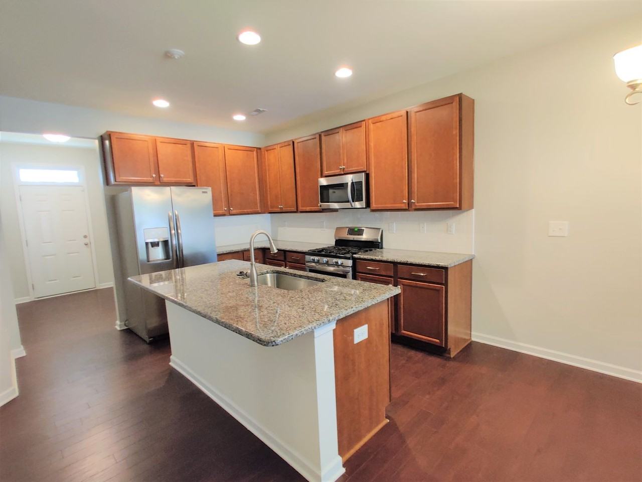 13423 Savannah Point Dr - Photo 6 of 50