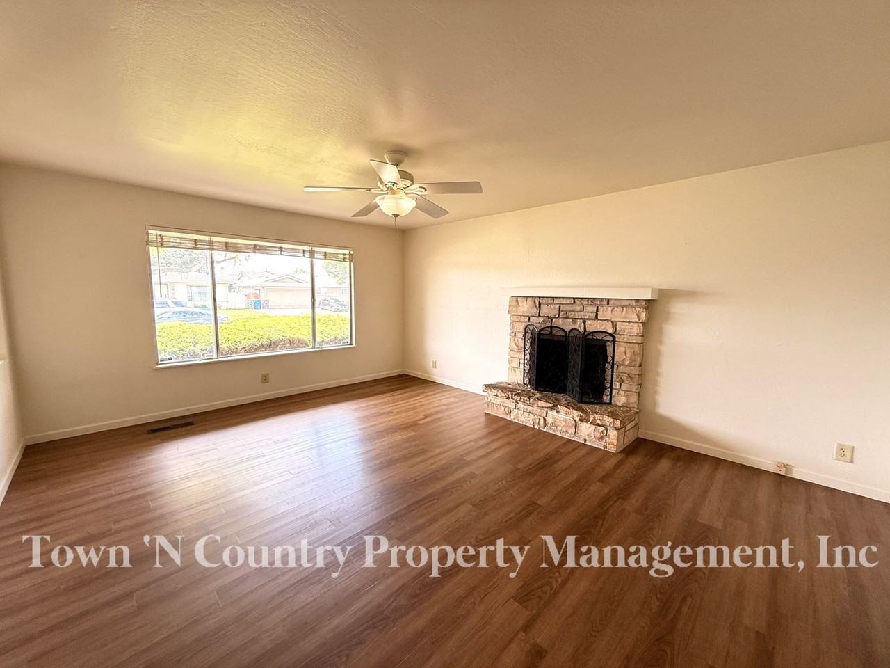 1695 Cupertino Way - Photo 5 of 23