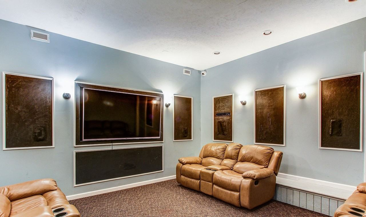 Henson Creek Apartment Homes - Photo 3 of 7