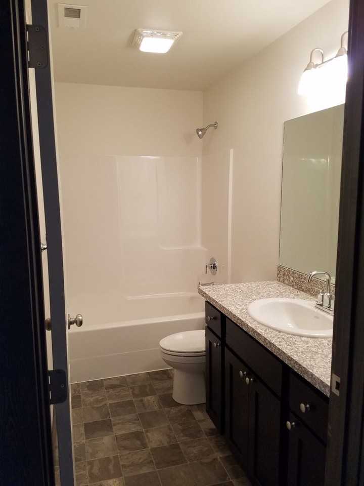 1512 Butler Creek Ave #C - Photo 4 of 19