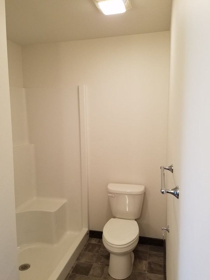 1512 Butler Creek Ave #C - Photo 7 of 19