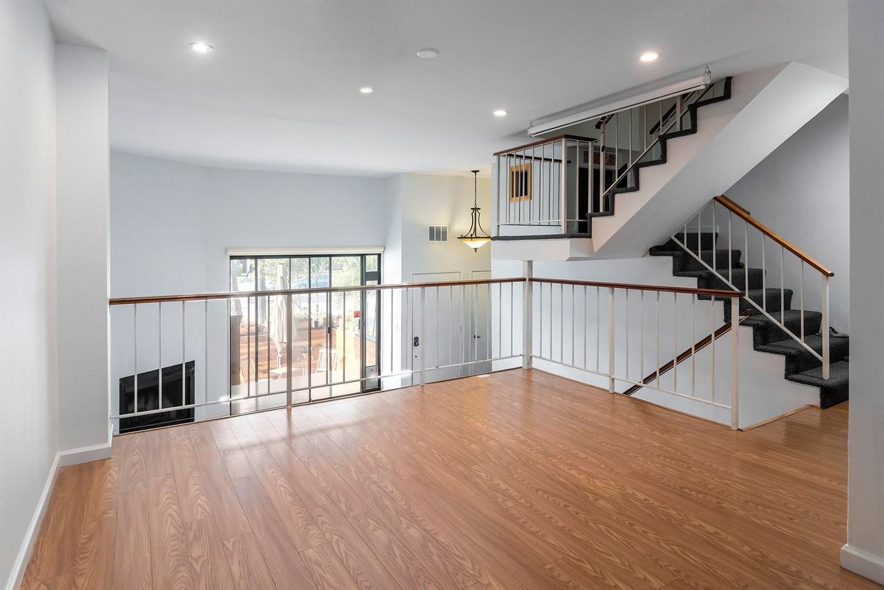 19355 Sherman Way - Photo 5 of 13
