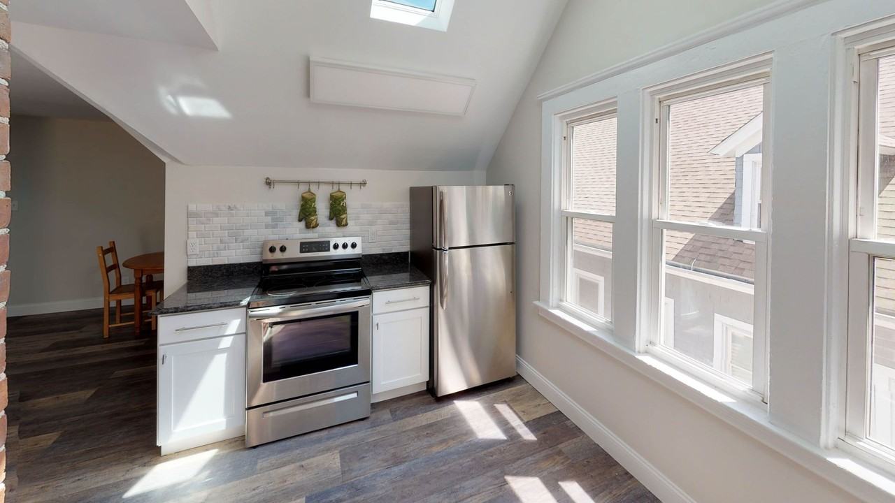 254 Orchard Street - Photo 4 of 13
