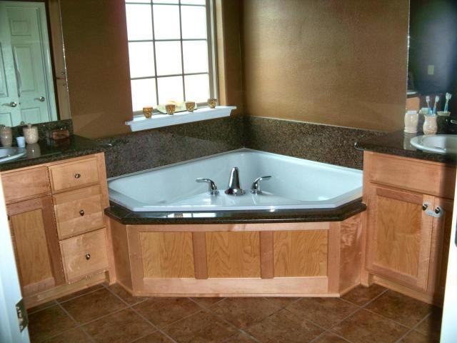 411 Delia Dr - Photo 5 of 7