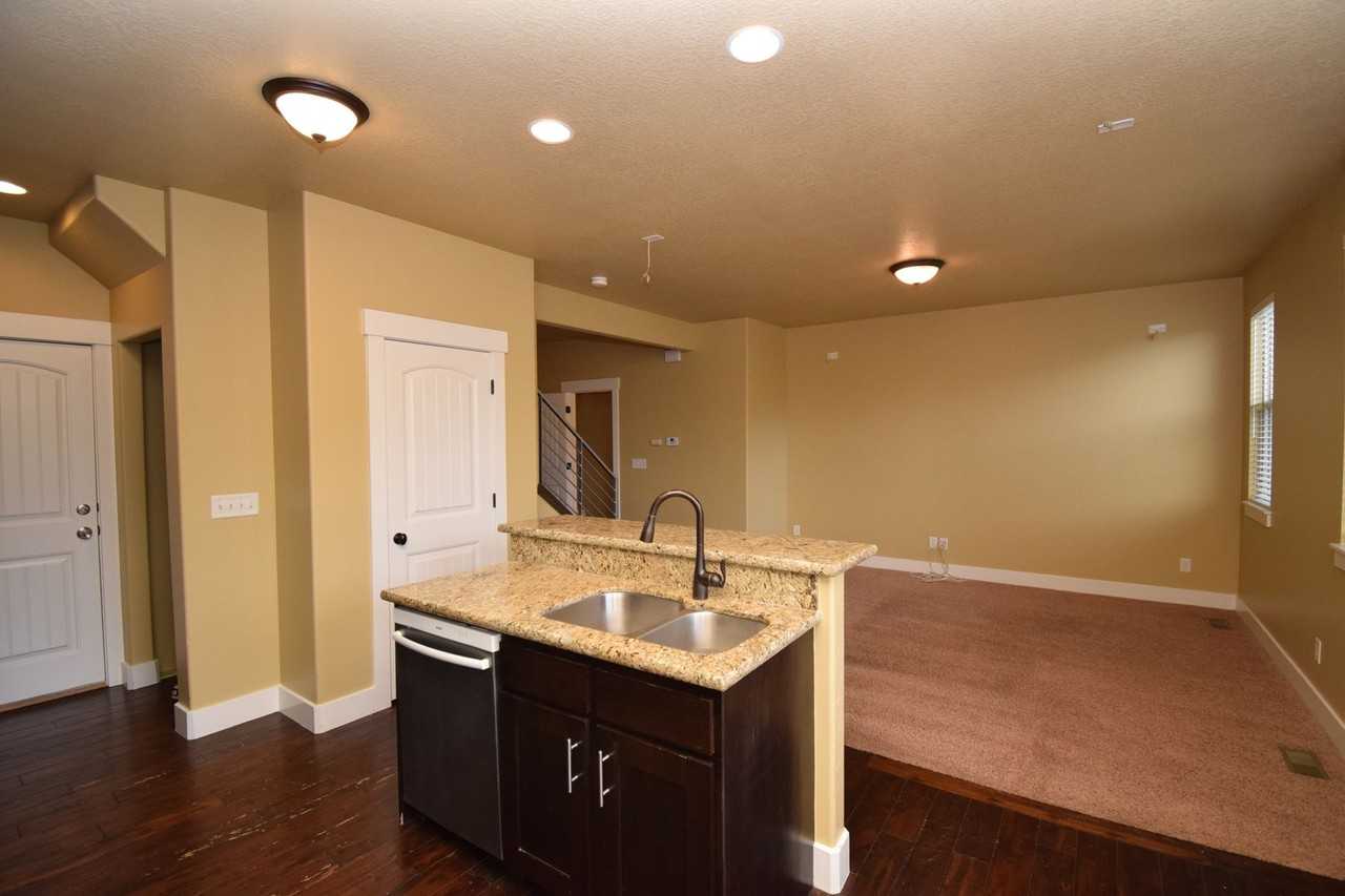 4056 S Olivia Ct - Photo 4 of 19
