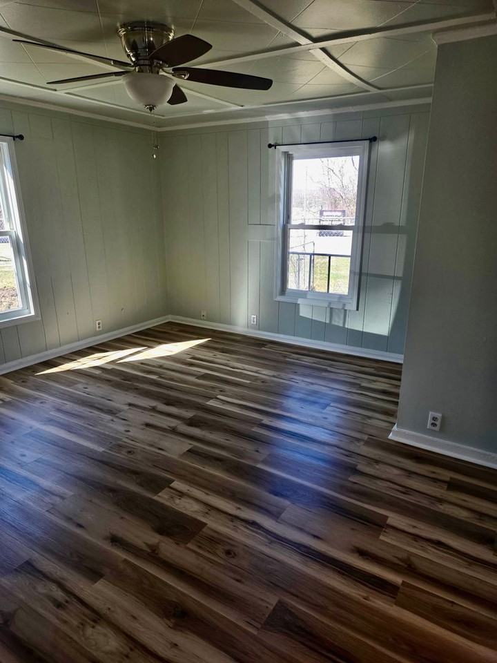 9521 E Ferry St - Photo 2 of 12