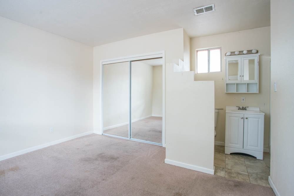 1846 Henry Cir Sw - Photo 5 of 22