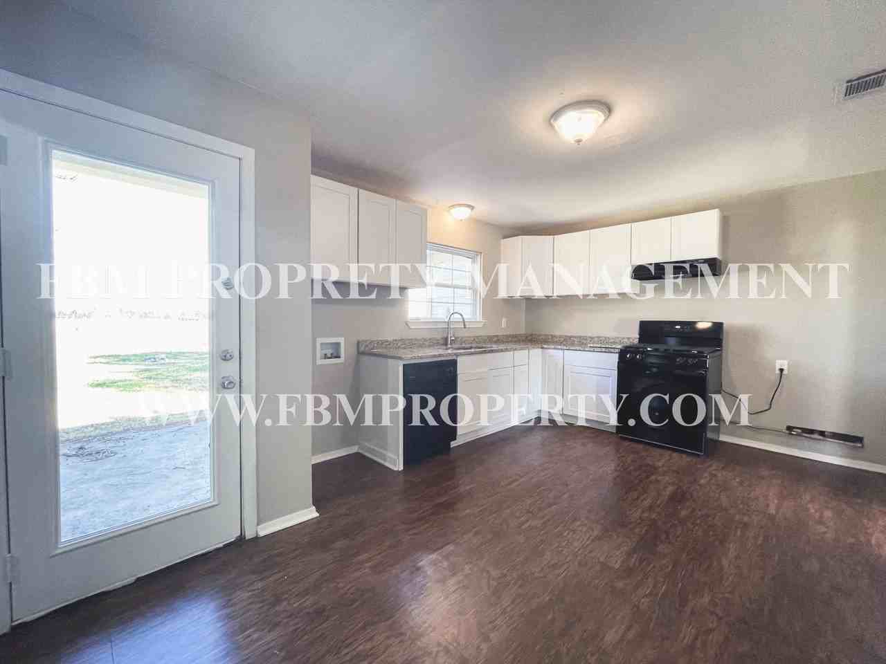 136 Highland Dr - Photo 5 of 13