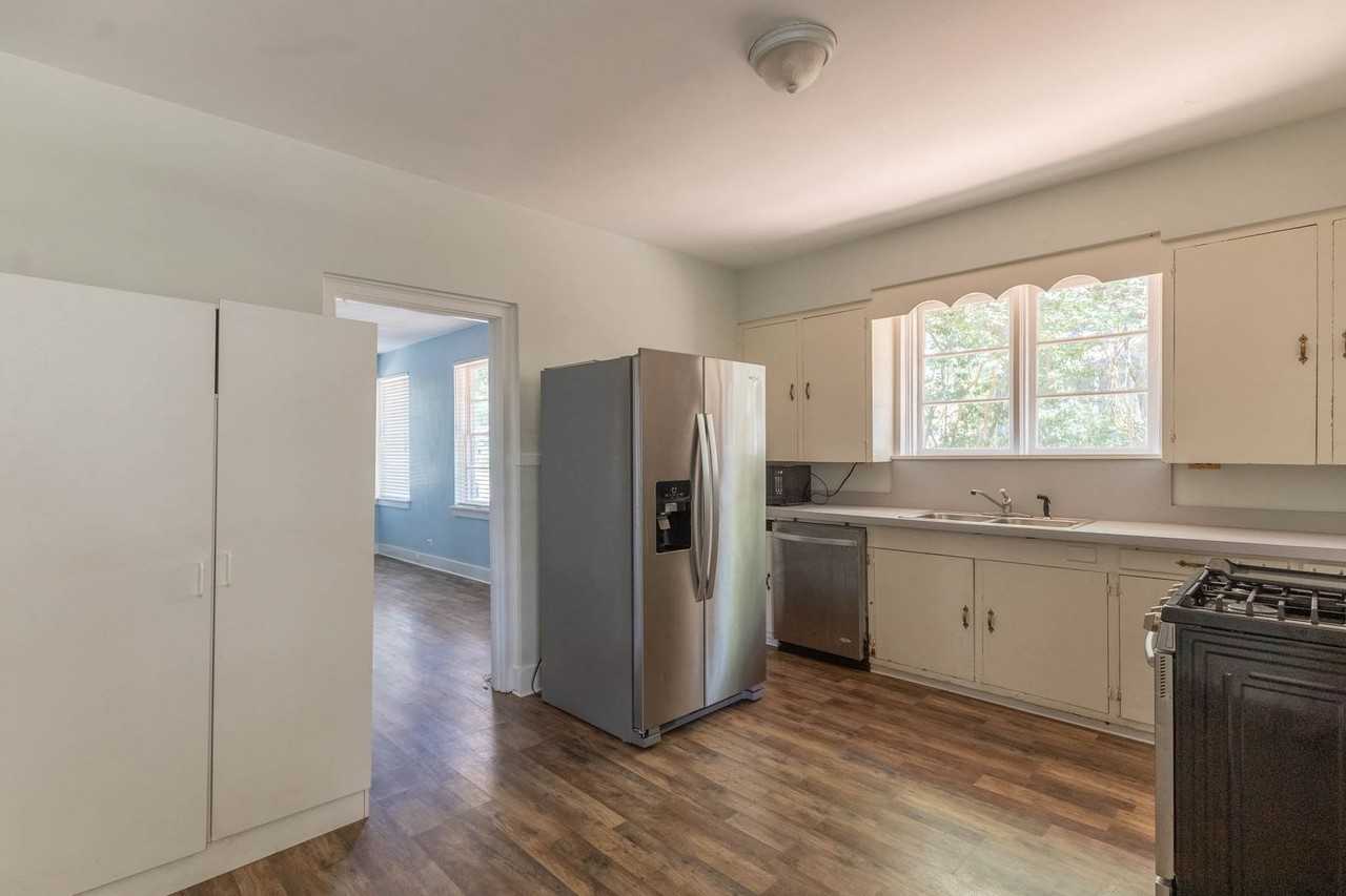 154 Saint Charles Ave - Photo 2 of 16