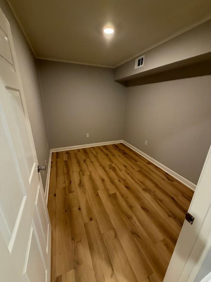 4623 Highway 5 - Photo 5 of 8