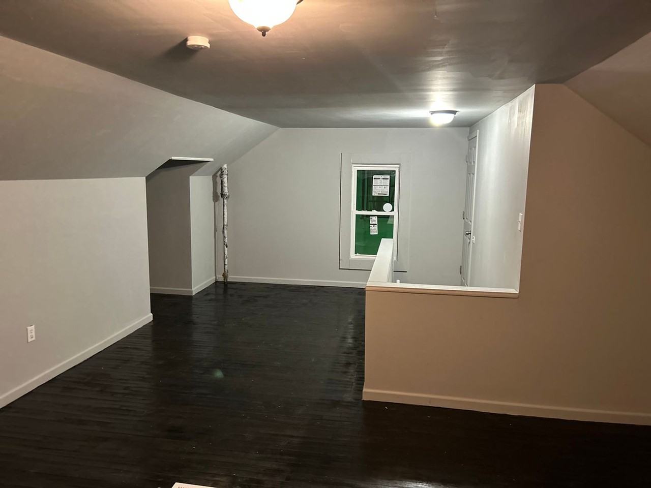 7283 Minock St - Photo 5 of 33