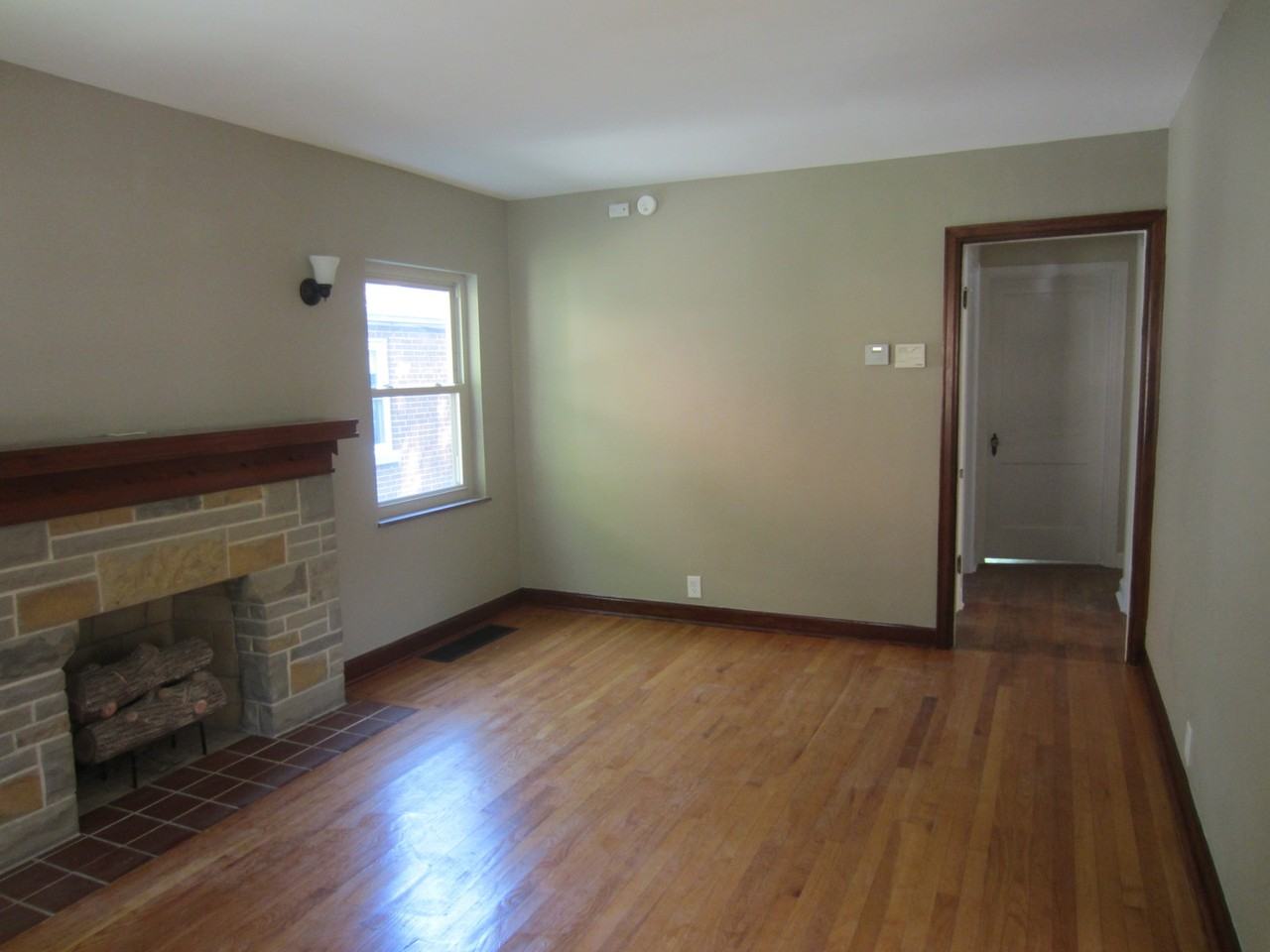 4246 Blaney Ave - Photo 3 of 14