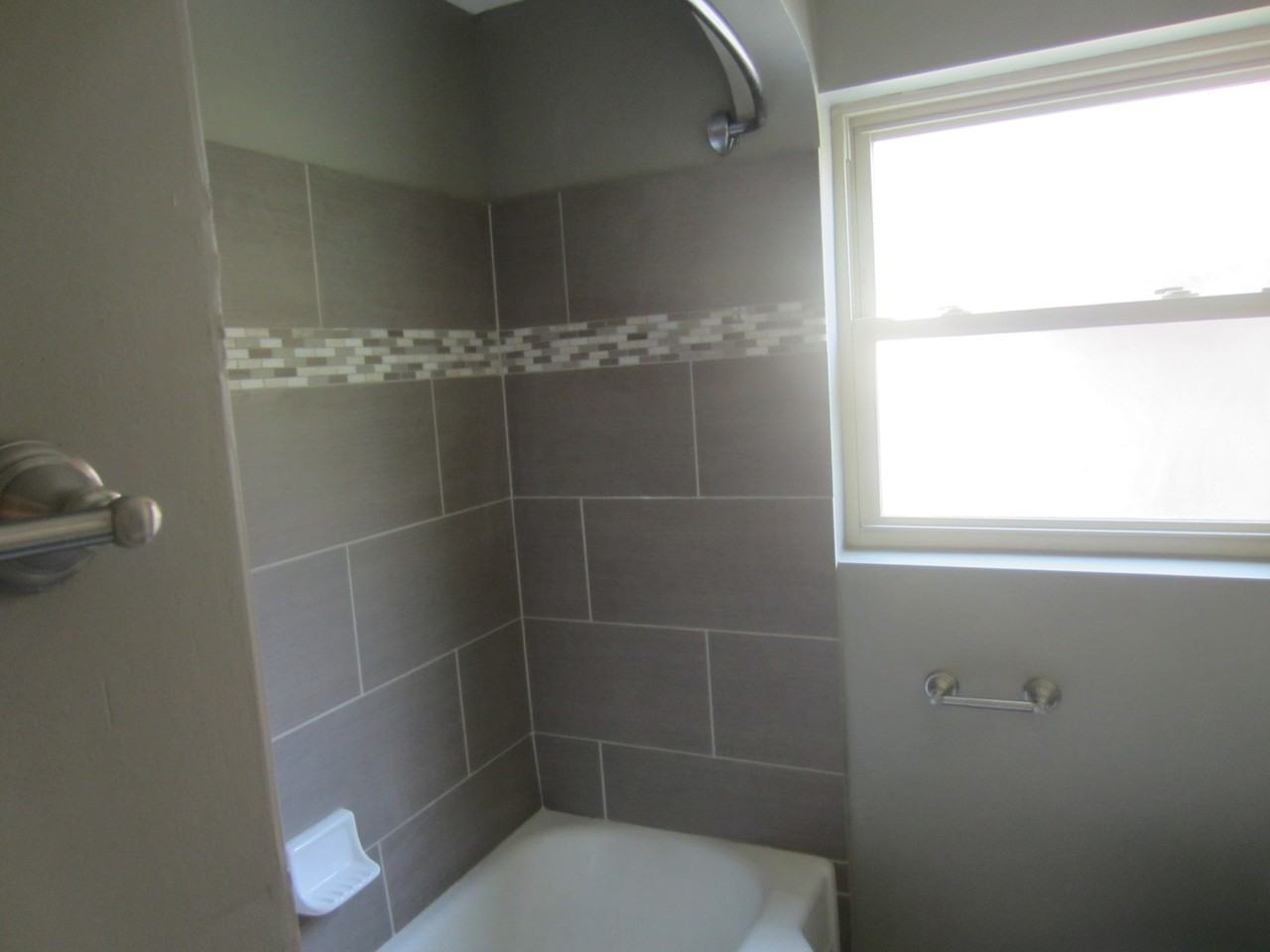 4246 Blaney Ave - Photo 5 of 14