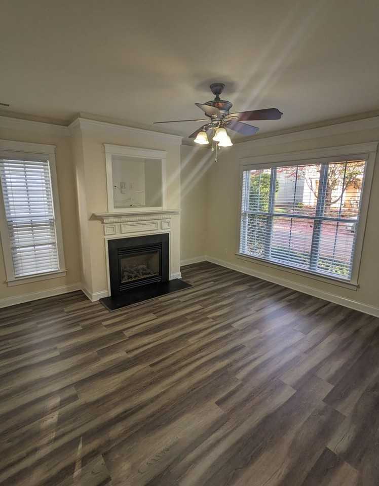 16530 Spruell St - Photo 6 of 12