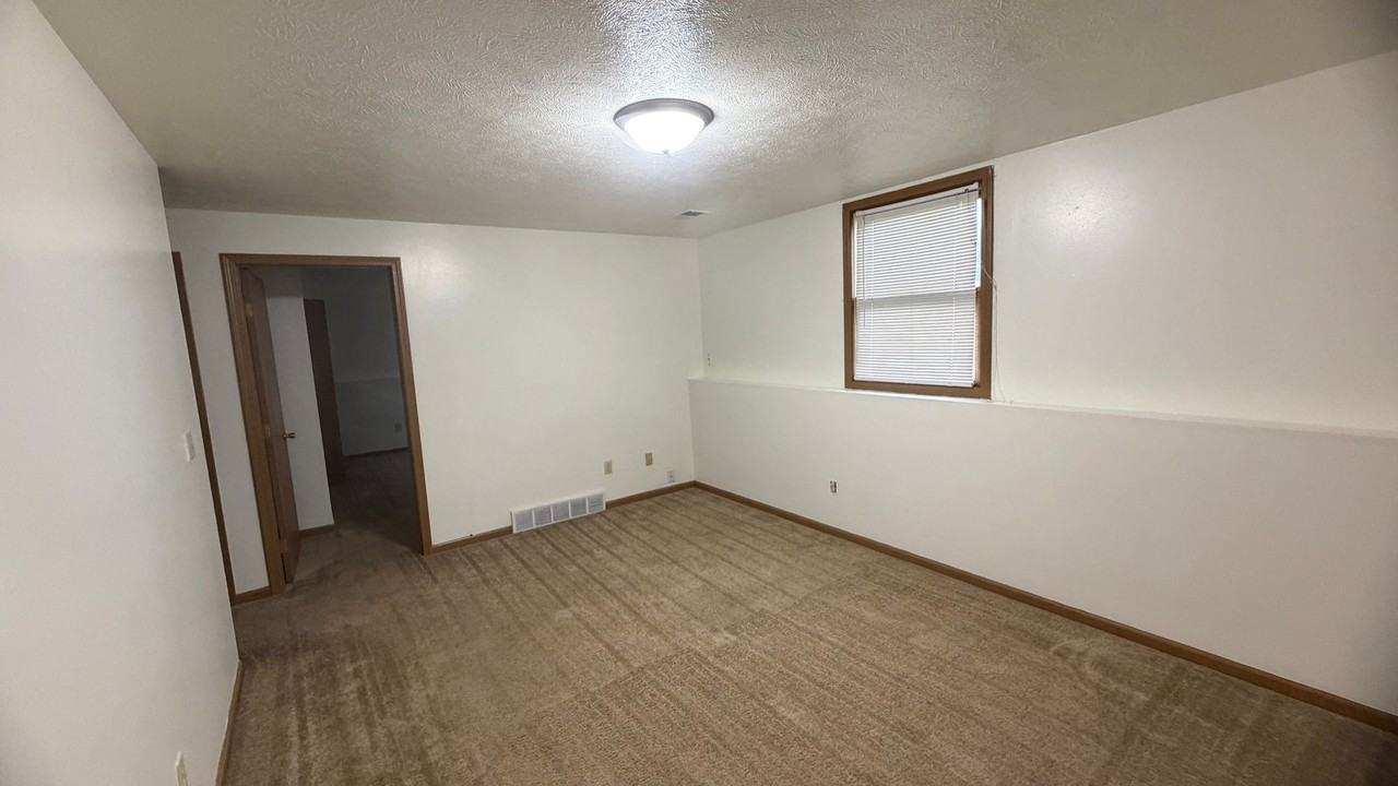 801 Antler Dr #A - Photo 7 of 12