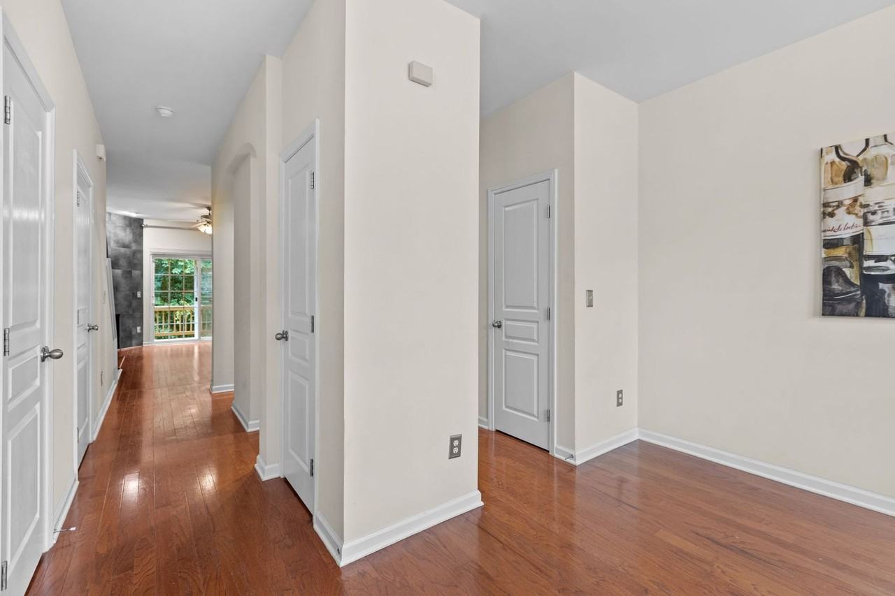 648 Cupola Dr - Photo 7 of 40