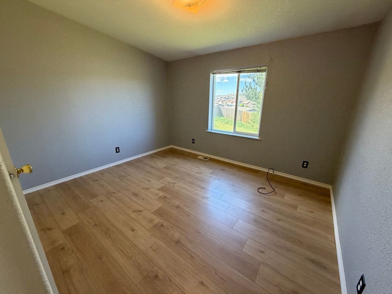 3023 Sw Overlook St - Photo 7 of 15