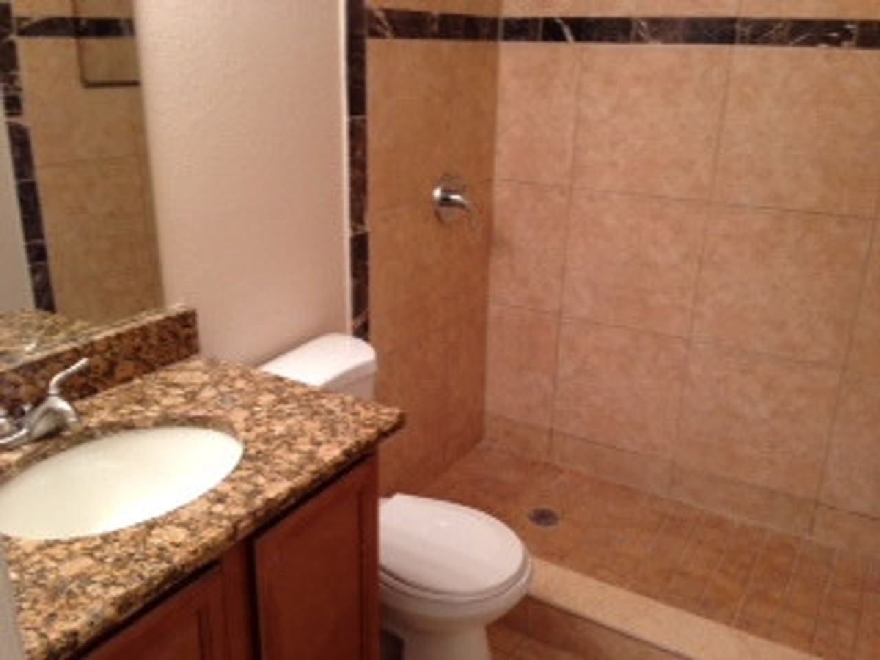 1119 Sophie Blvd - Photo 5 of 8