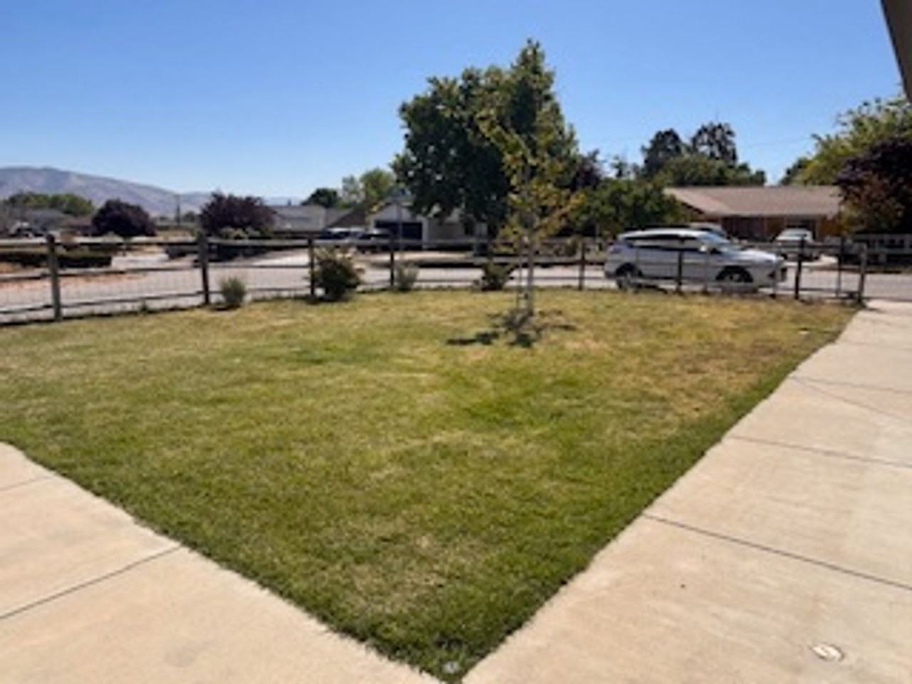21431 Santa Barbara Dr - Photo 3 of 29