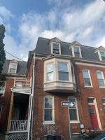 featured image of 18 N Pine St #1