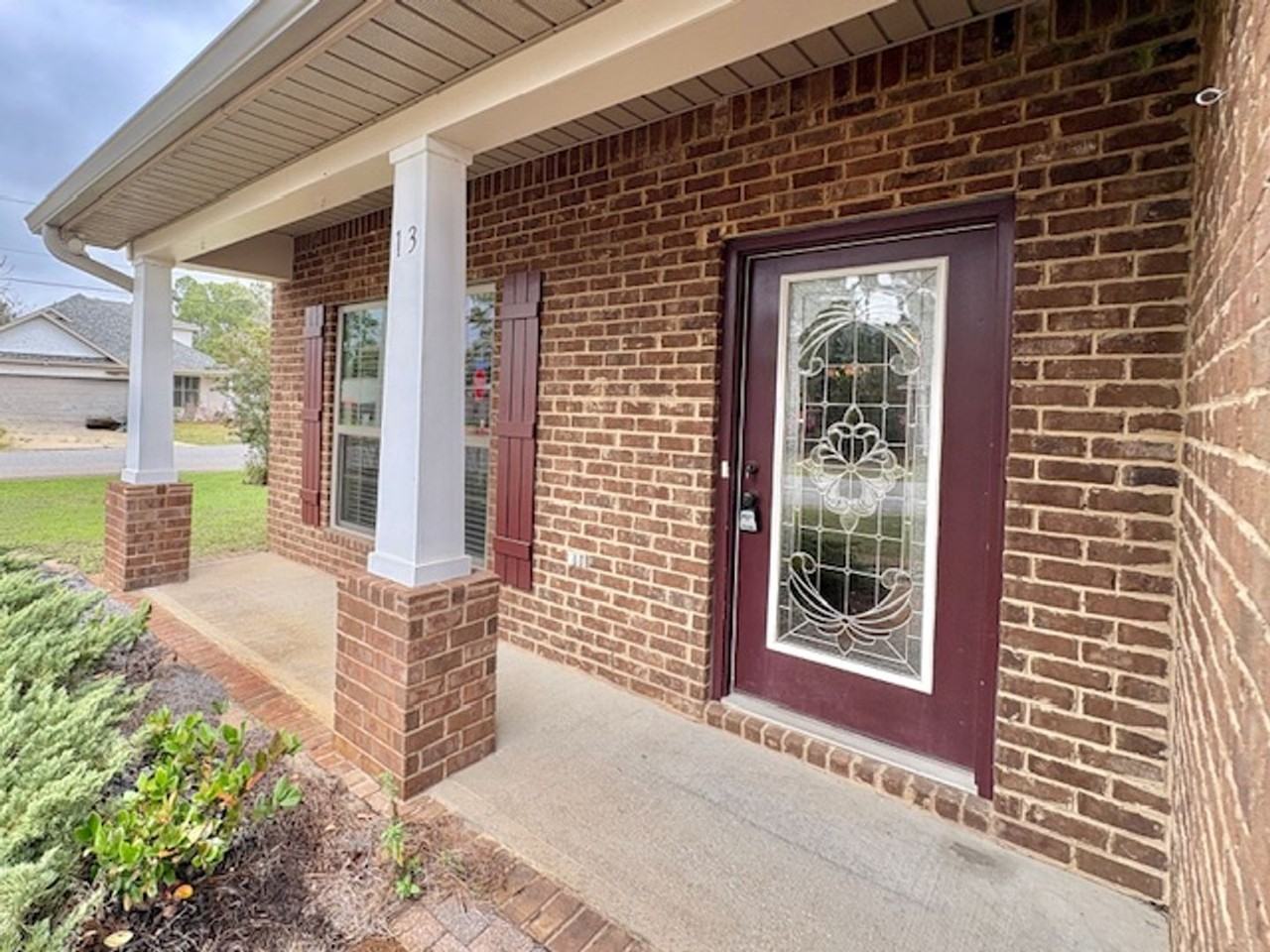 13 Gustaf Dr - Photo 3 of 50