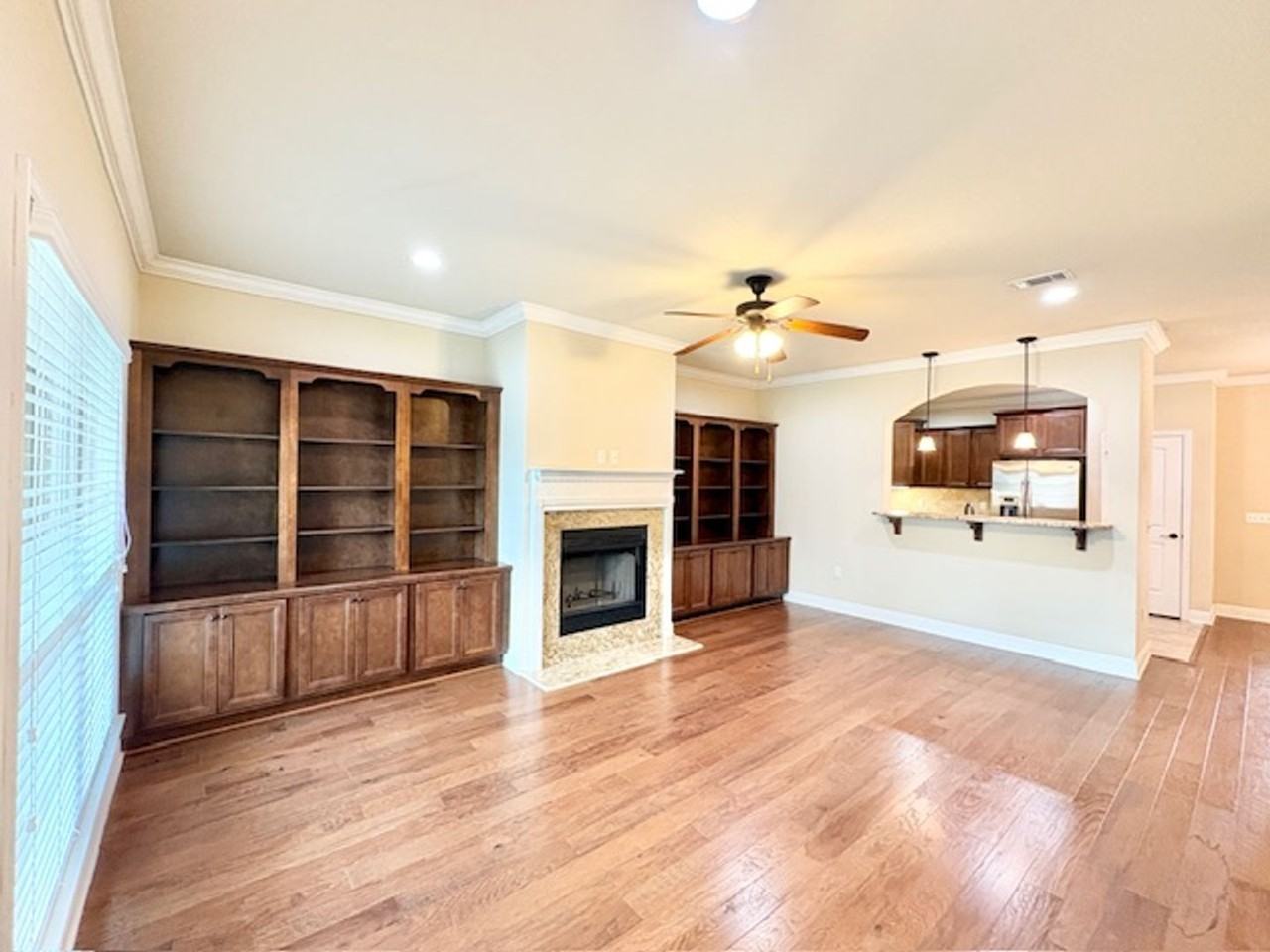 13 Gustaf Dr - Photo 5 of 50