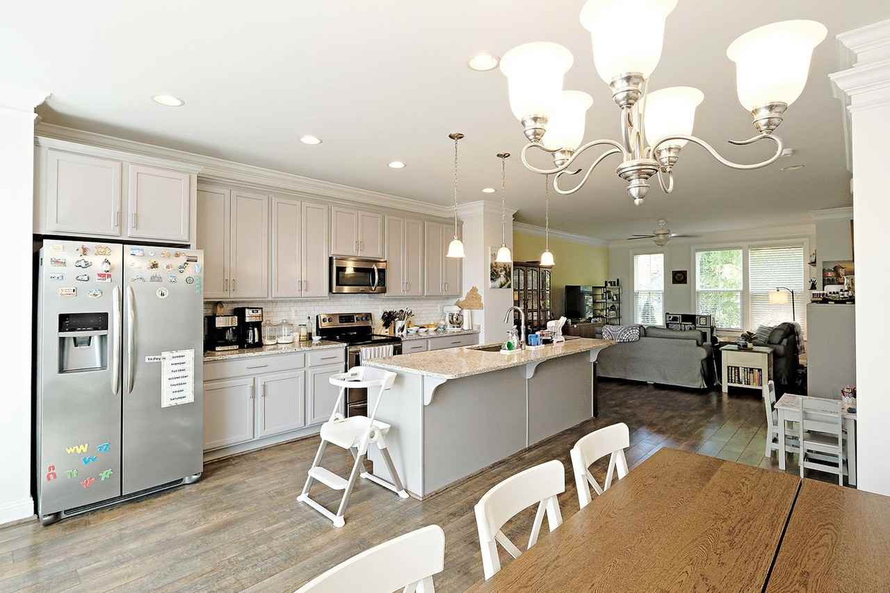 1735 Treesdale Way - Photo 2 of 22