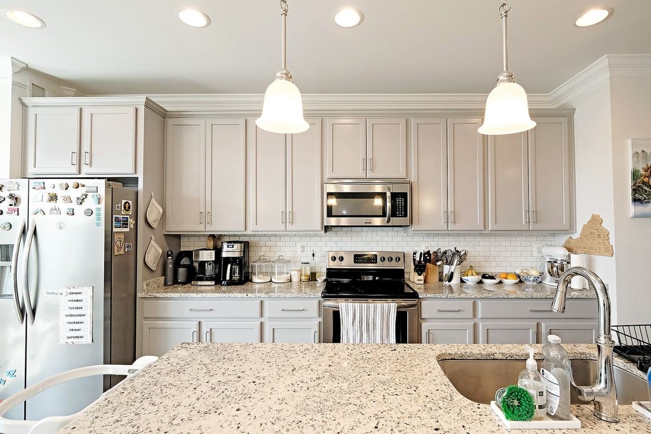 1735 Treesdale Way - Photo 3 of 22