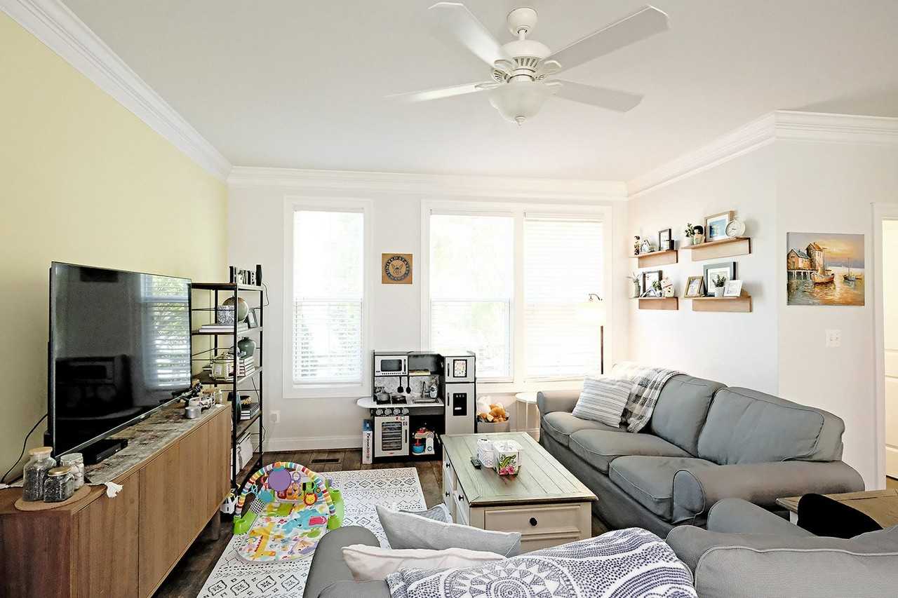 1735 Treesdale Way - Photo 5 of 22