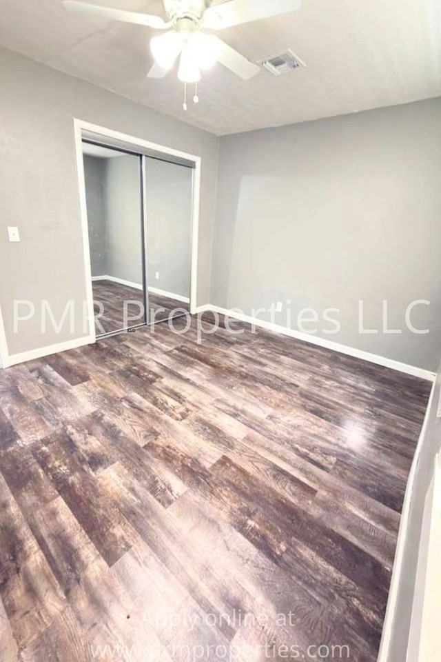 6310 Nw Elm Ave - Photo 6 of 19