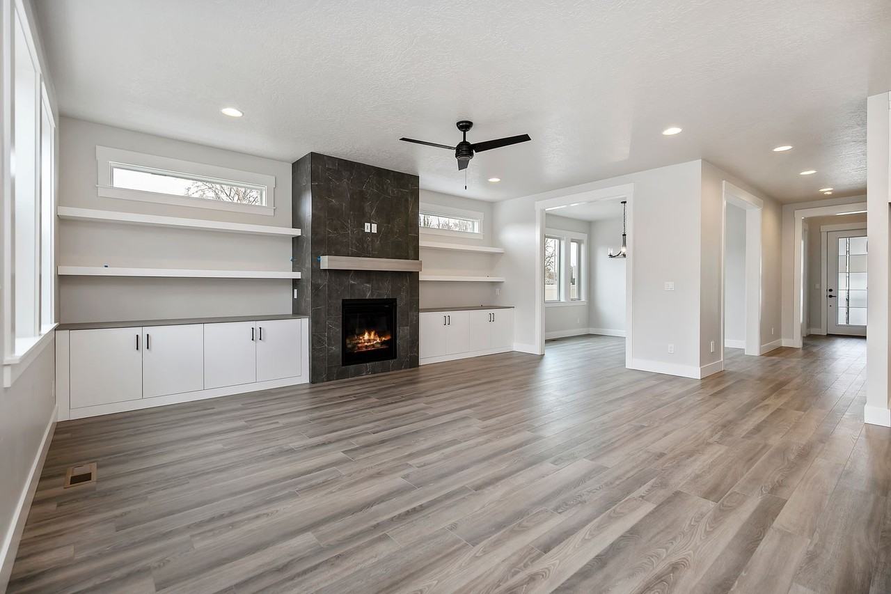 5110 N Cengotita Ave - Photo 3 of 32