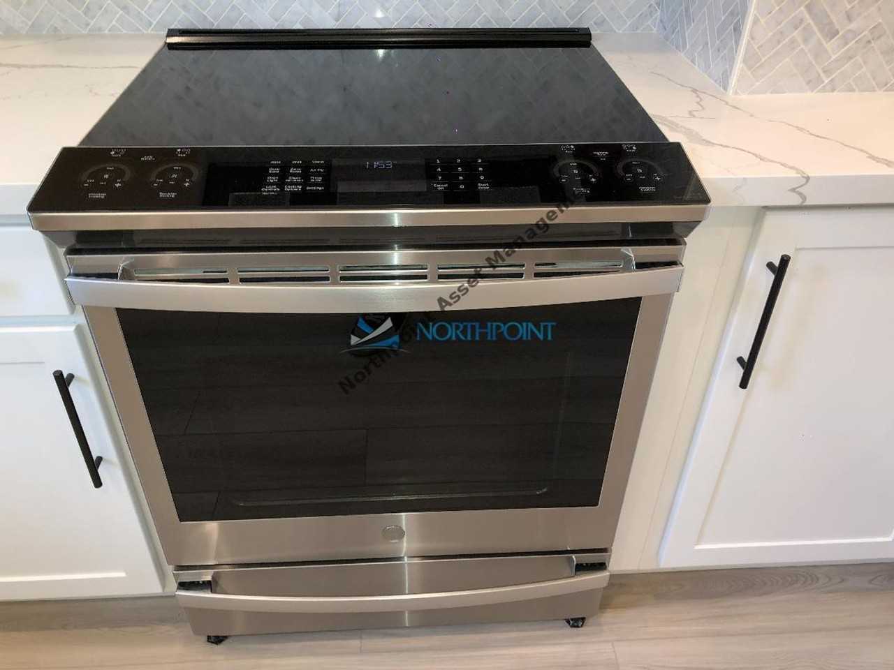 5013 Wuthering Ave - Photo 7 of 30