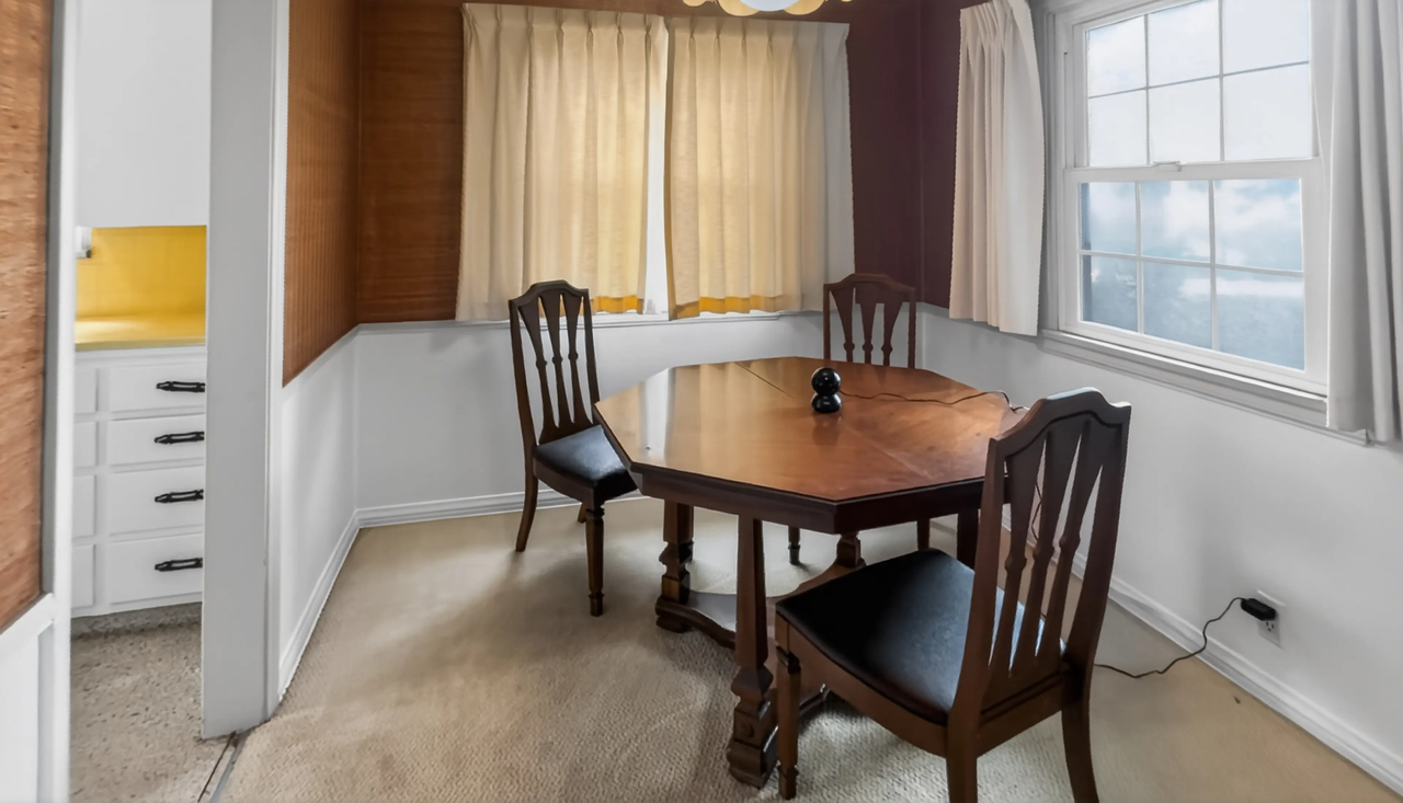 MH 1726 Midvale Ave - Photo 2 of 6