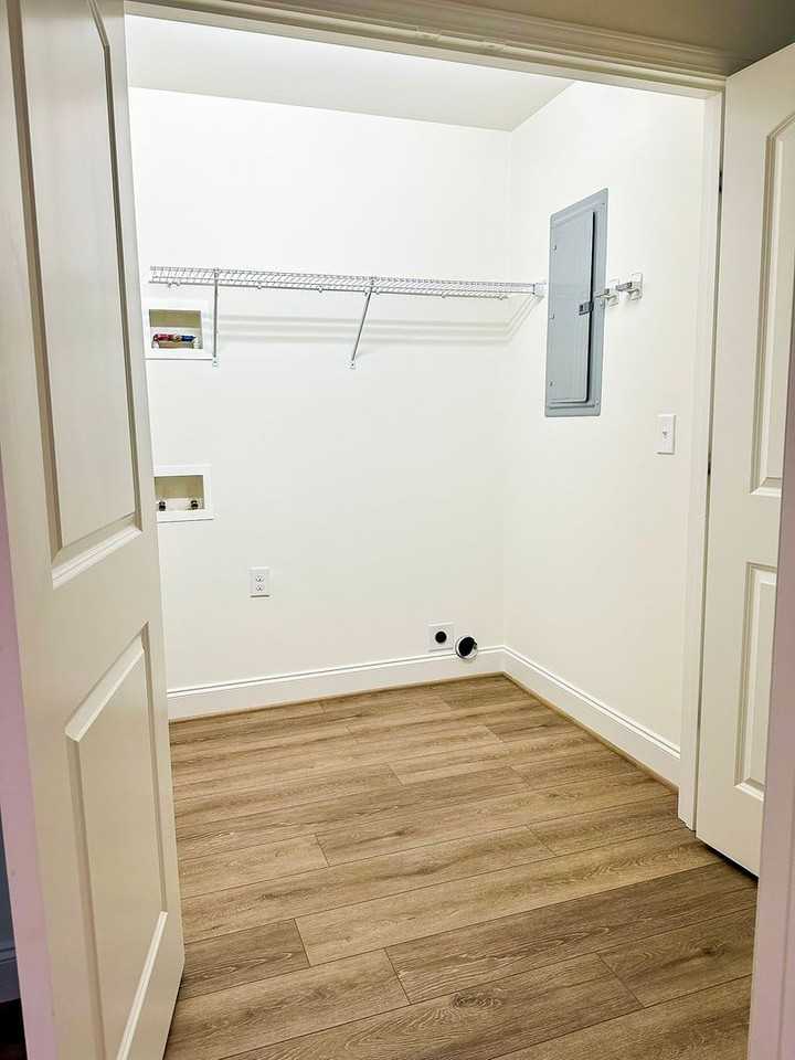 725 Carolina Ave - Photo 5 of 8