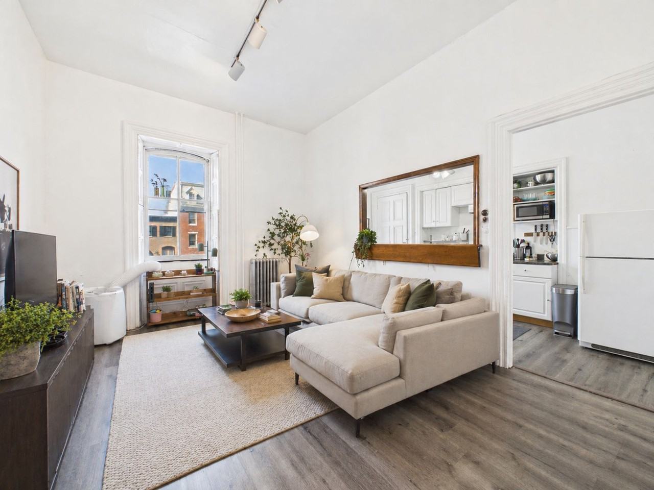 2020 Spring Garden St