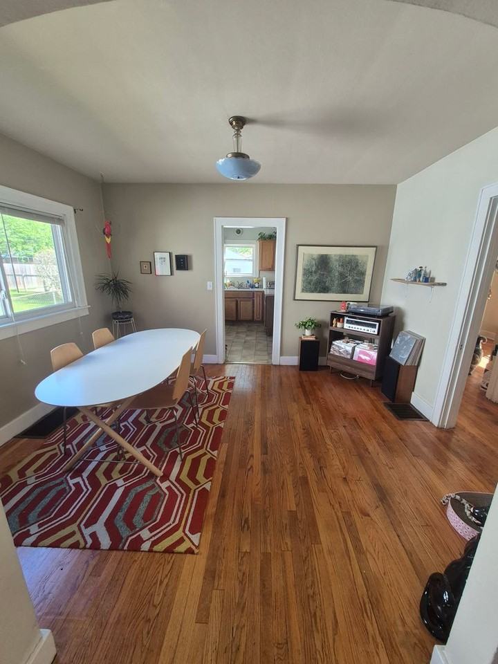 1112 California St Nw - Photo 5 of 21