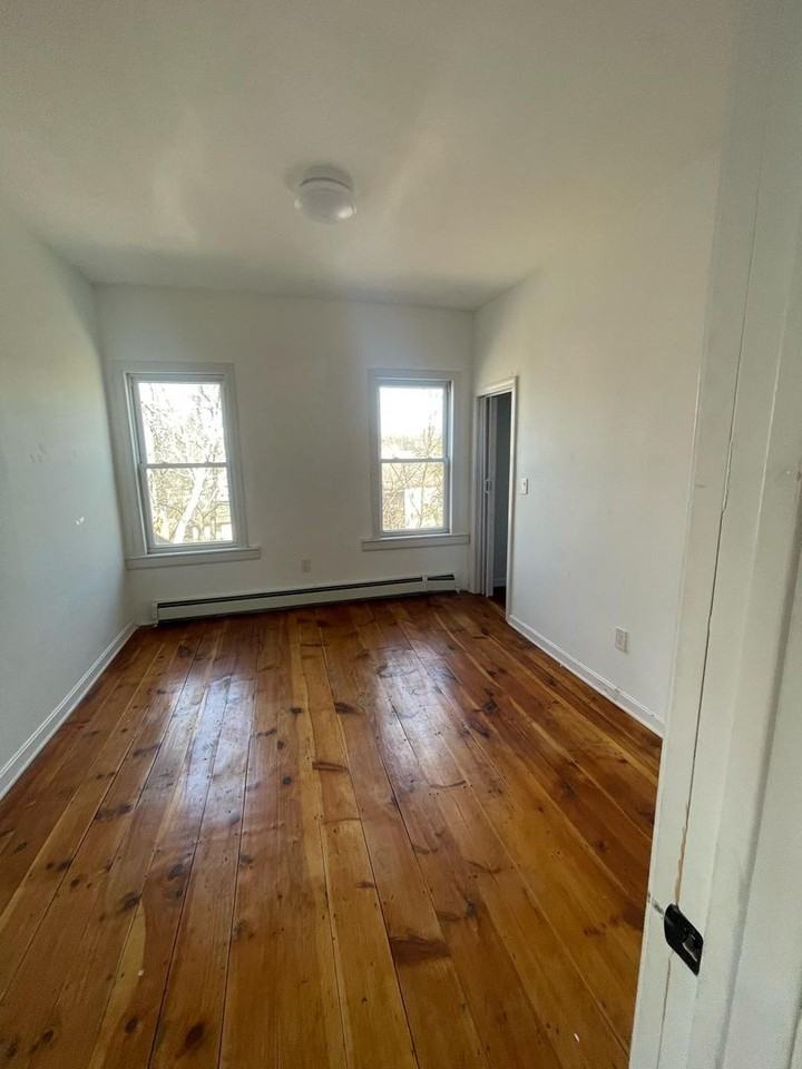 11 Wright St - Photo 5 of 11