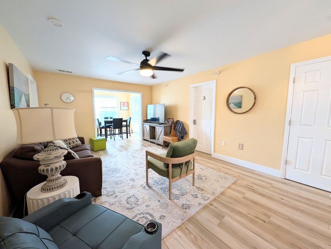 2011 Wolfmill Dr #203 - Photo 5 of 13