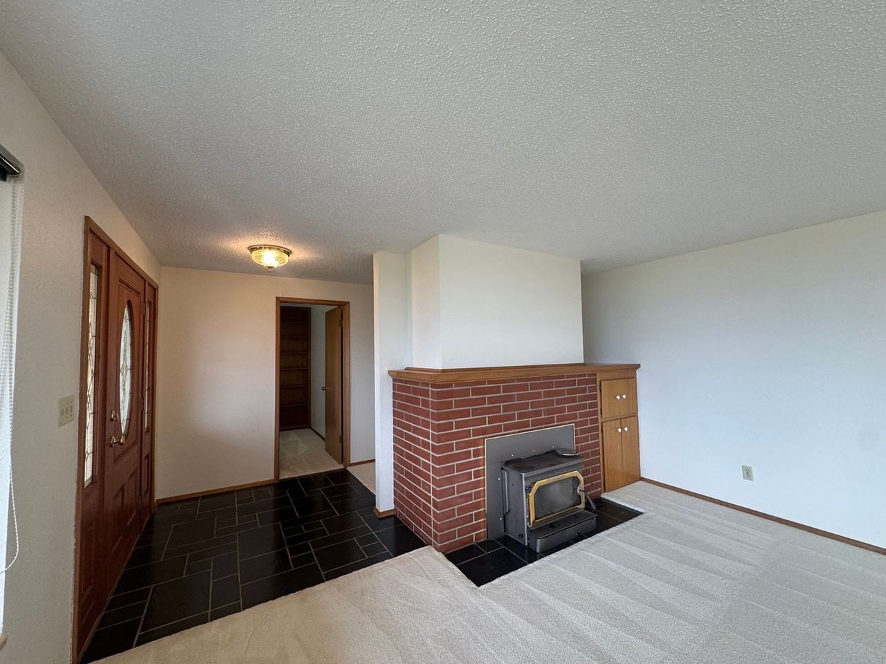 927 S 294th Pl - Photo 3 of 39