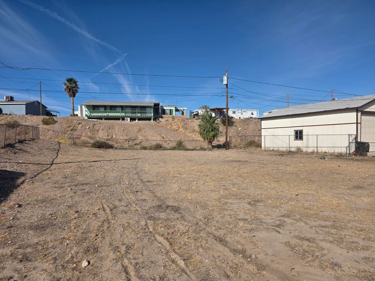 1457 Luna Ln - Photo 7 of 26