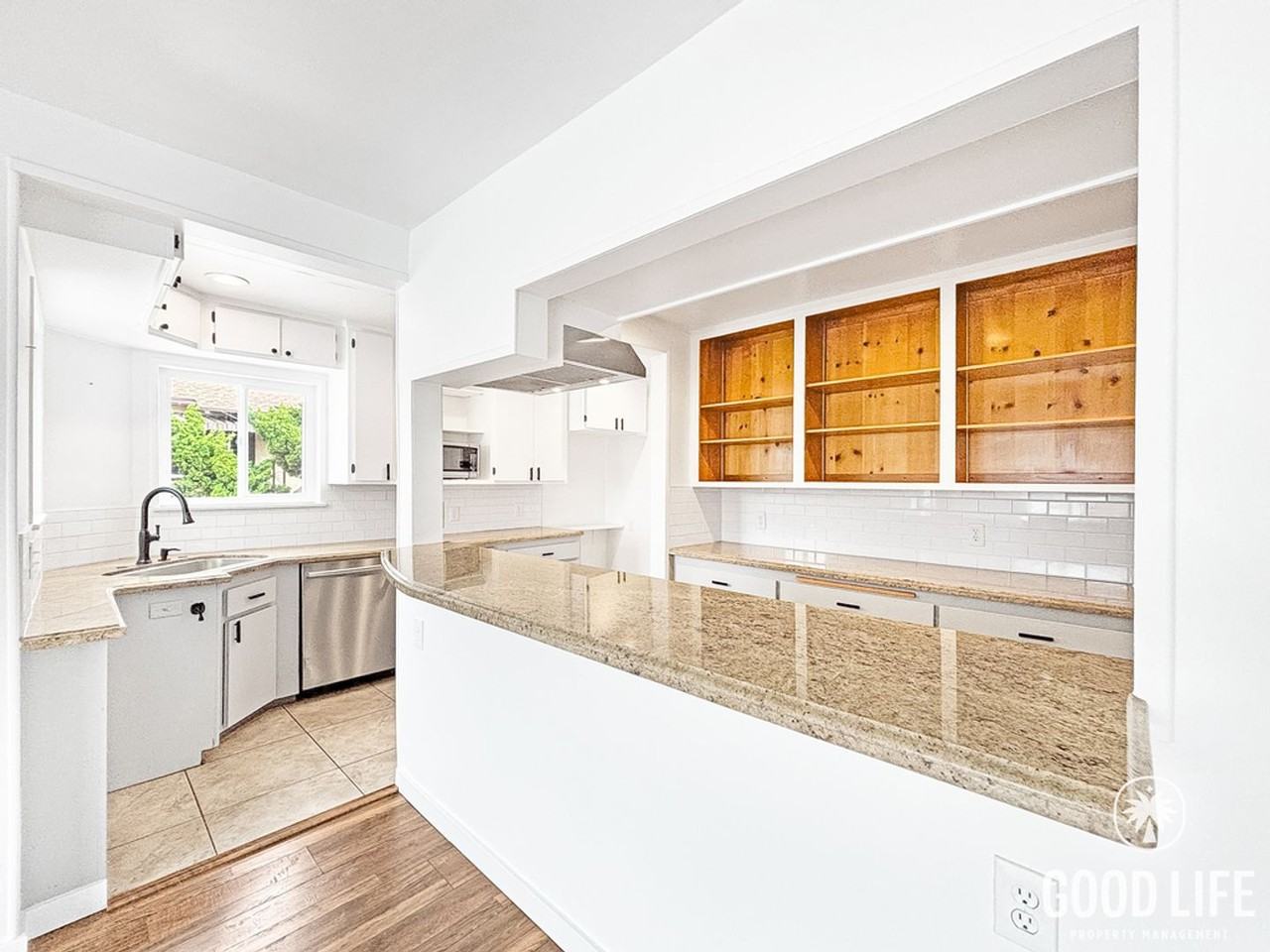 2651 Covington Rd - Photo 6 of 30