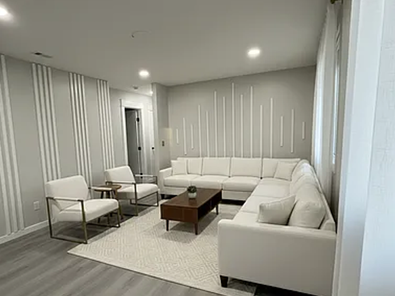 1645 Nw 84th St #11 - Photo 4 of 10
