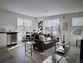 AMAZING NEW LUXURY APARTMNTS LOCATD IN TRENDY EAST GREMANTOWN - Photo 1 of 1