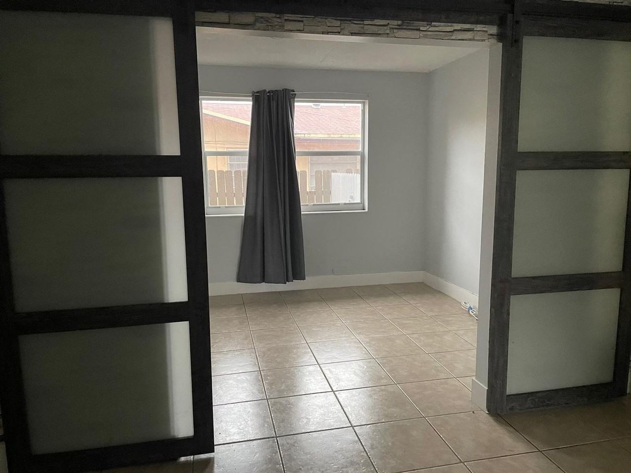 Cozy Apartments - Photo 3 of 5