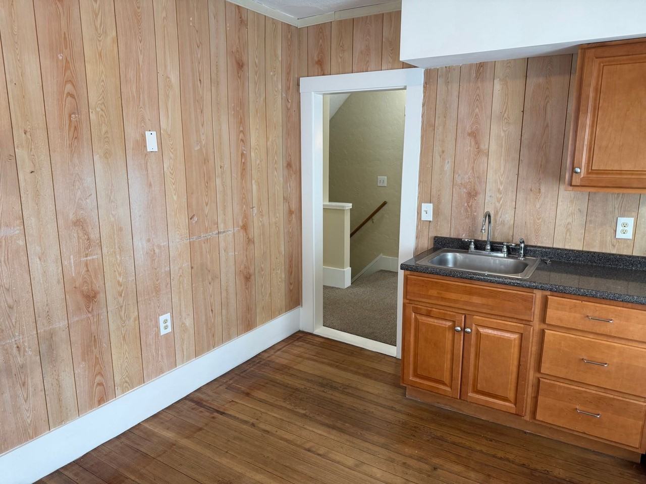 168 South St - Photo 3 of 10